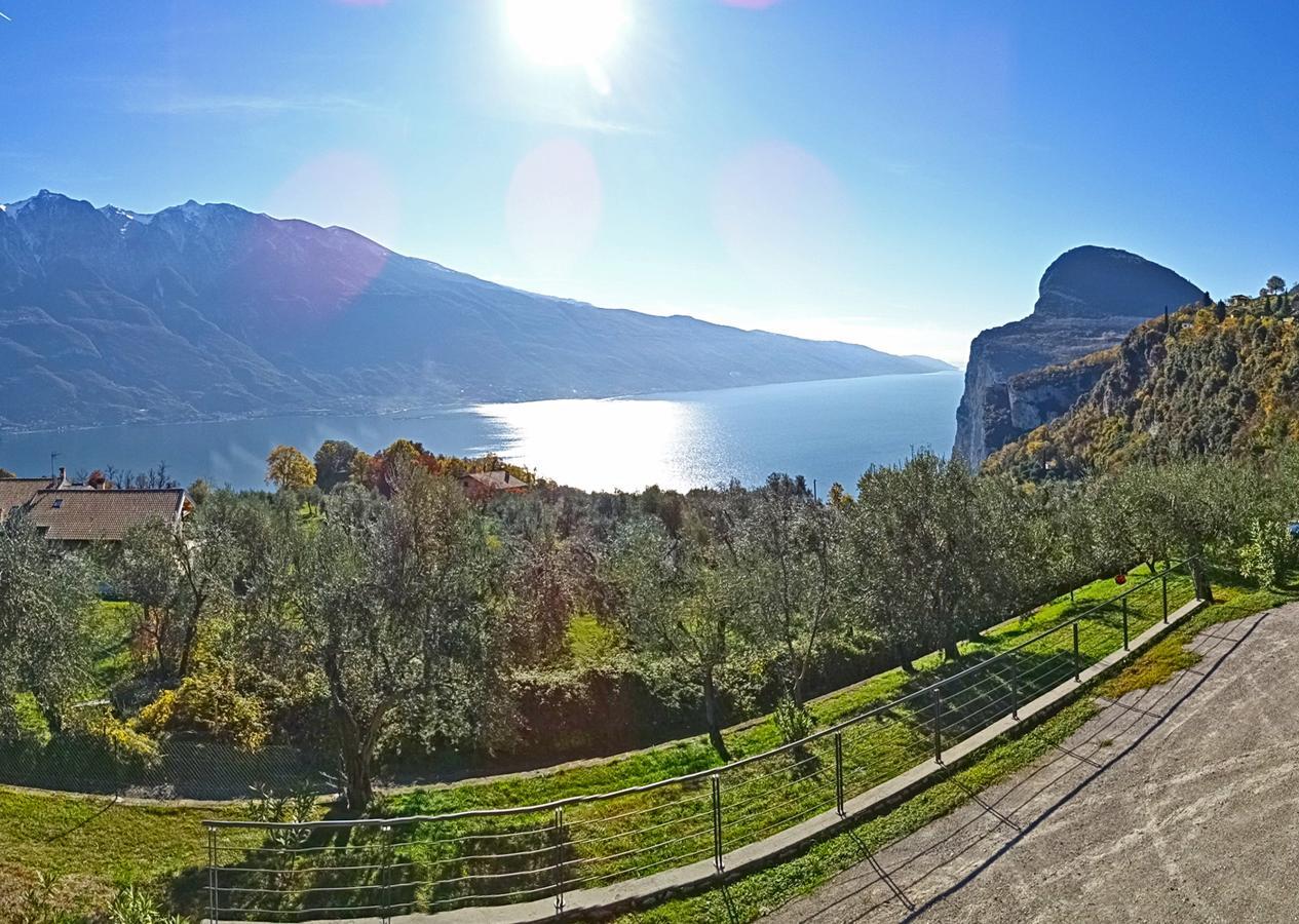Appartamenti Villa Vagne By Gardadomusmea Tremosine Bagian luar foto