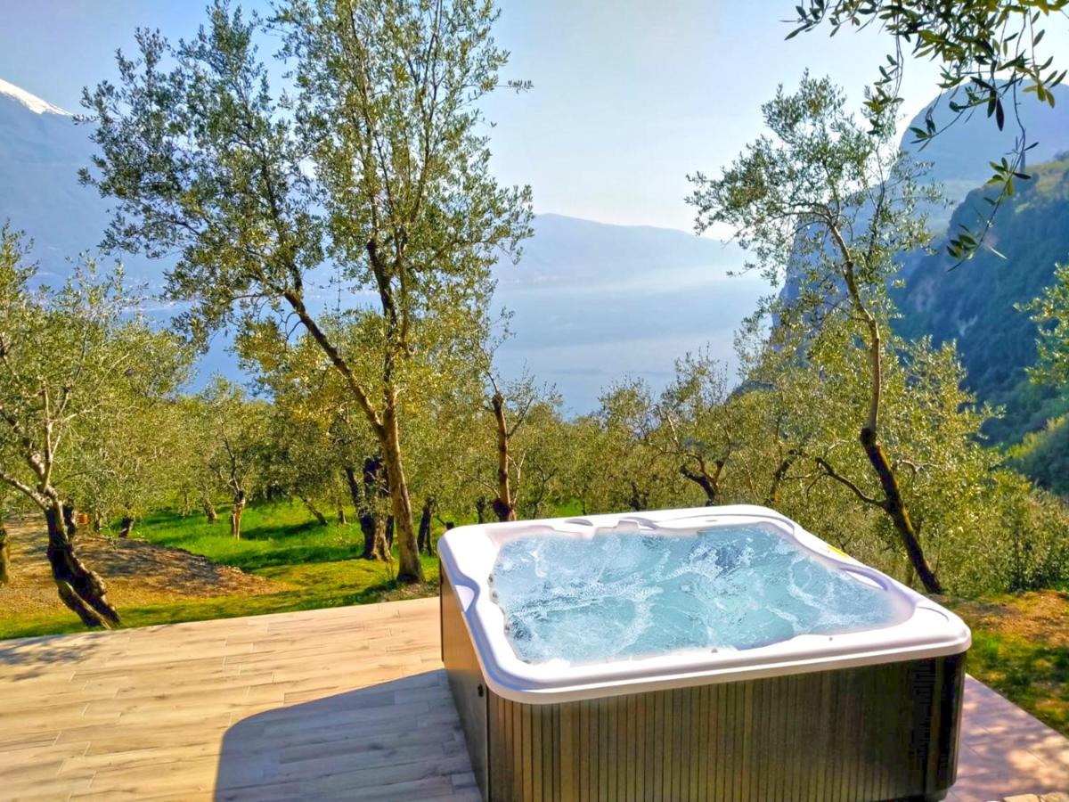 Appartamenti Villa Vagne By Gardadomusmea Tremosine Bagian luar foto